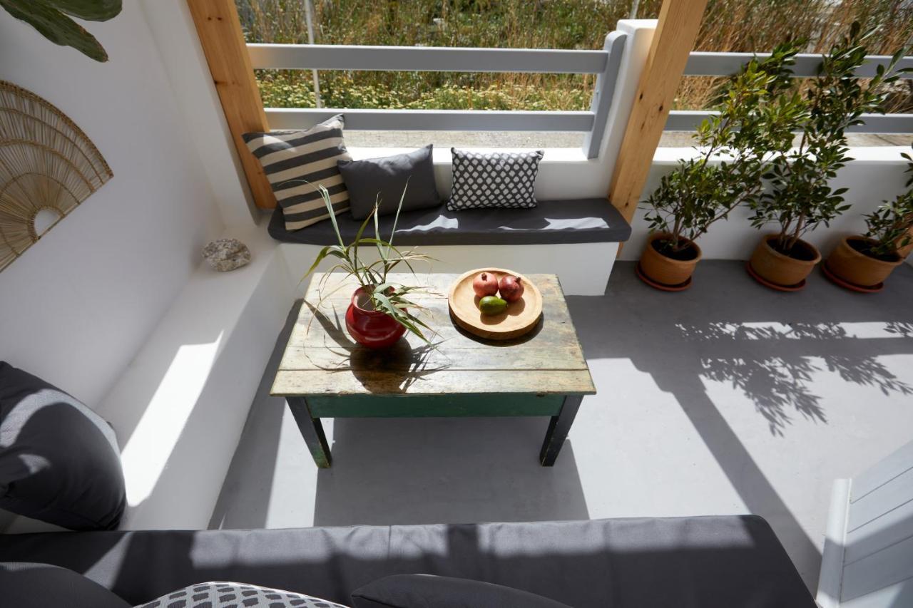 Lamina Guest House Perissa Bagian luar foto