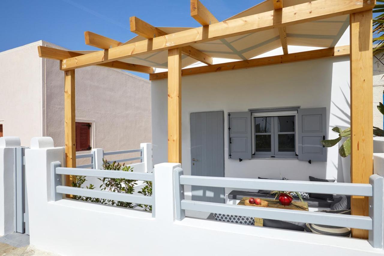 Lamina Guest House Perissa Bagian luar foto